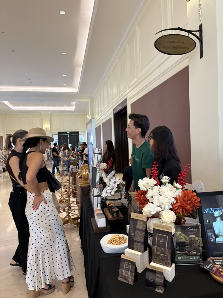 B5A4AAFE-5470-4170-A5EF-18880FC9434E_1_105_c